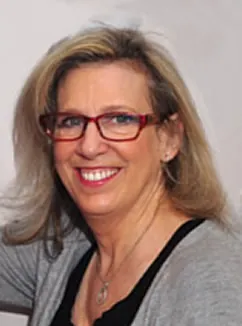 Photo of Shira Siegel